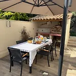 住宿加早餐酒店 La Parenthese Mediterraneenne