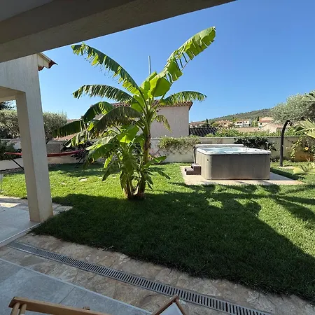 La Parenthese Mediterraneenne Отель типа 